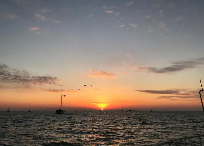 Sea And Yacht Ботель Пусан